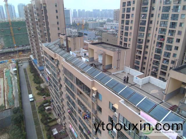 深國(guo)投(tou)（龍灣1號公館）住宅太陽能熱水係統工程(cheng)