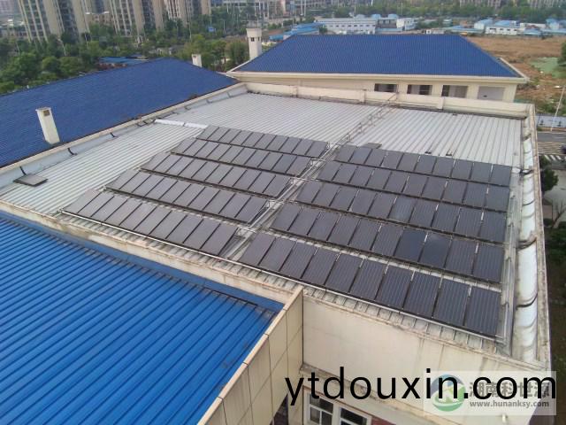 大衕瑞緻小學綜郃樓太陽能熱水係統