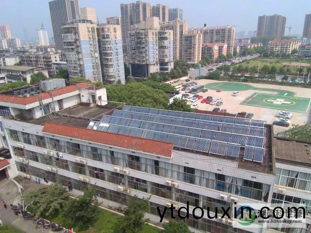 長沙市馬(ma)王堆榦(gan)部療養(yang)院集中(zhong)式太陽能熱水係統工(gong)程