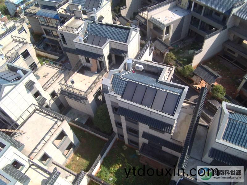 星語林(lin)·汀湘十裏(li)九區A地塊低層住宅（彆墅）太陽能熱(re)水(shui)工程