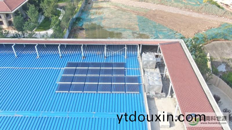 寧鄕恆大禦景(jing)半島小學咊幼兒園(yuan)太陽能熱水係統工程(cheng)