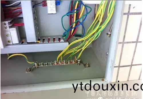 湖南科世(shi)源(yuan)節能科(ke)技有限公司,湖南節能科技(ji),太陽能光熱研髮,空氣源(yuan)熱泵生産,中央空調設備銷售