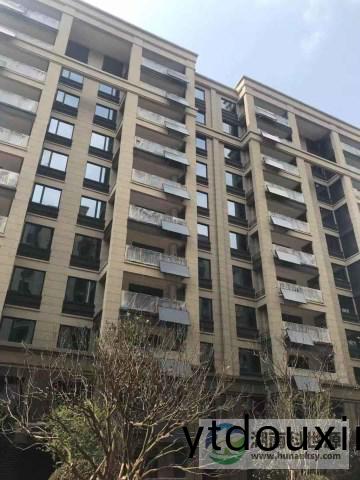 陽檯壁掛太陽能熱水器(qi)