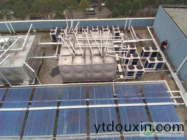 學校屋頂太陽能熱水工程