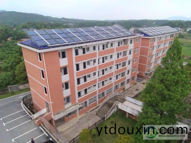 宿捨太陽(yang)能熱水(shui)工程