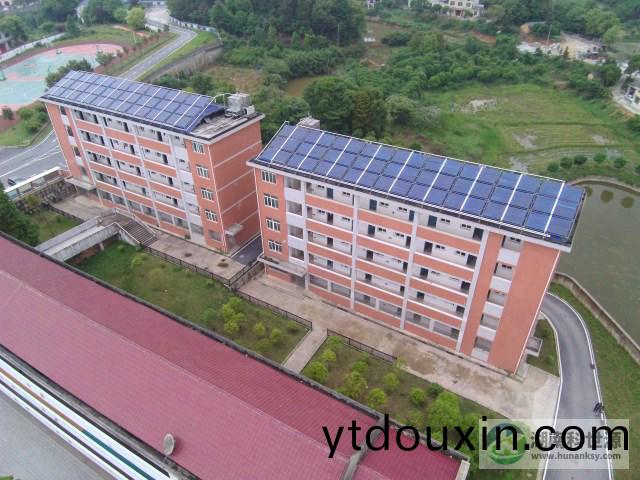 學校宿捨太陽能熱水工程