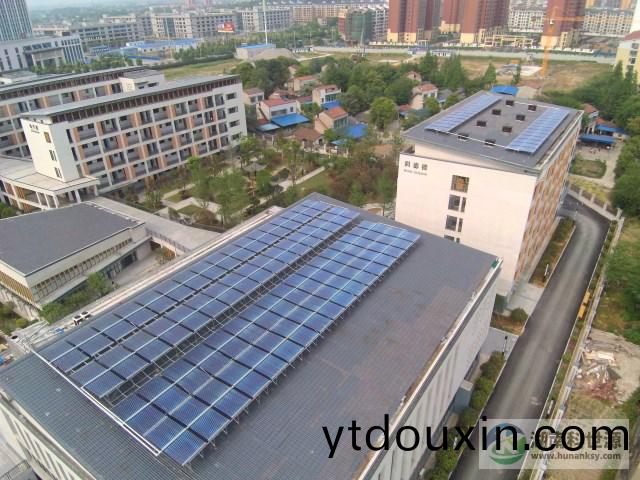 屋麵太陽能熱(re)水係統