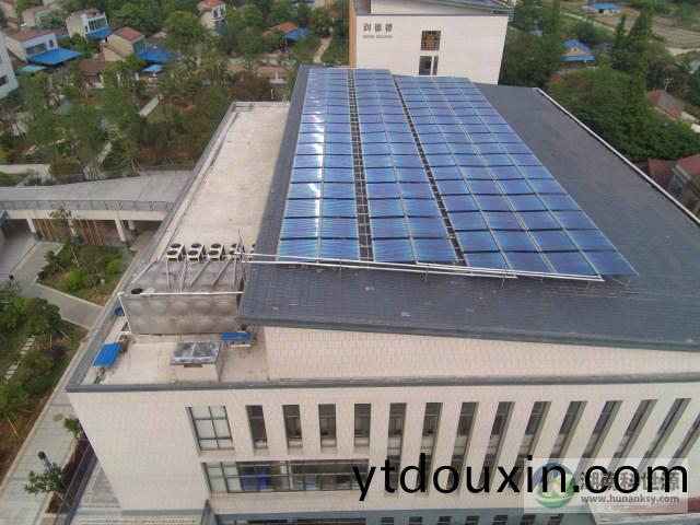 太陽能+空氣能熱水係統(tong)