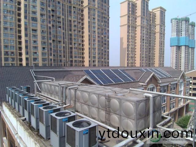 學(xue)校太(tai)陽能熱水係統工程