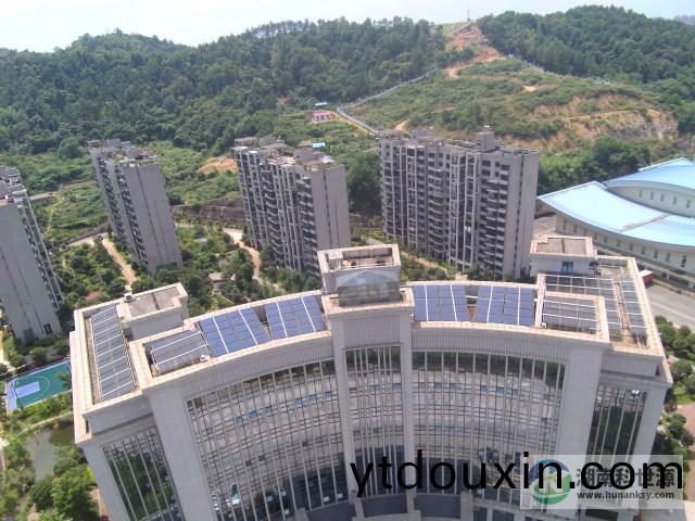 屋頂太陽能熱水工程