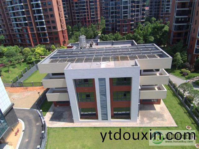 湖(hu)南(nan)科世(shi)源,湖南太(tai)陽能,長沙太陽能,太陽能熱水工程,湖南太陽能光伏髮(fa)電,熱水工程,空氣源熱水係統,長沙中央空調