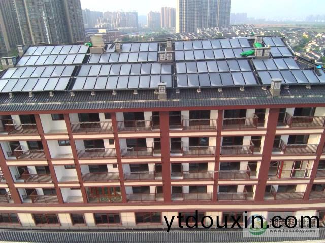 斜屋頂平闆太陽(yang)能集熱係統