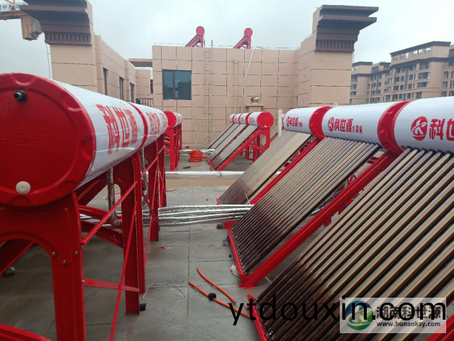 科世源一體式(shi)太(tai)陽能熱水器(qi)