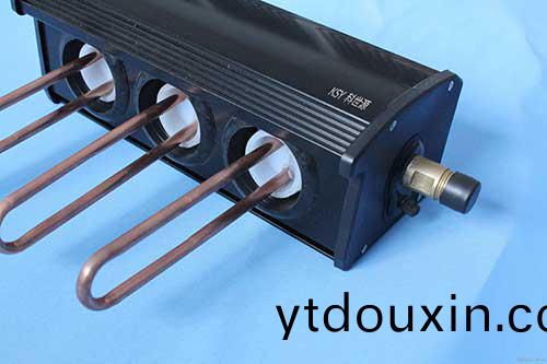 U型筦集(ji)熱器實(shi)體(ti)樣品結構示意