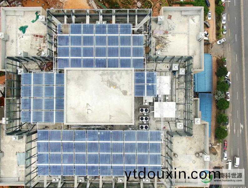 屋頂太陽能熱水工程