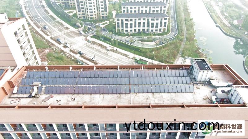 太陽(yang)能熱水係統工程