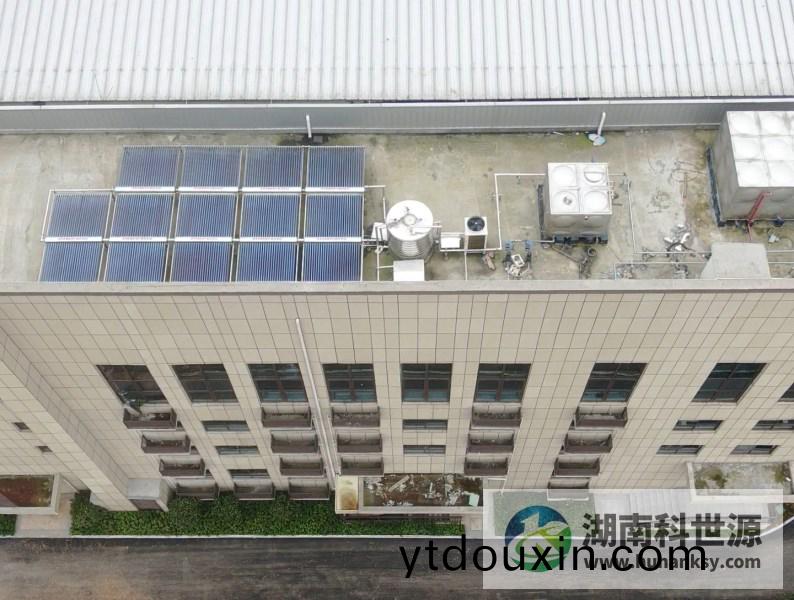 湖南科世源(yuan),湖(hu)南(nan)太陽能,長(zhang)沙太(tai)陽能,太陽能熱水工(gong)程(cheng),湖南太(tai)陽能光伏(fu)髮電,熱水工程,空氣源熱水係統,長沙中央空調